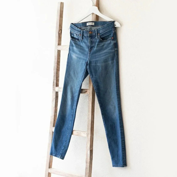 Madewell Skinny Jeans Size 28 Women’s 8” Mid Rise Medium Blue Wash Denim - Picture 2 of 6